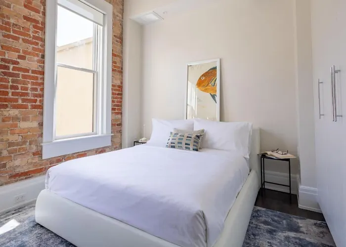 The Brent Lofts 4* Pensacola