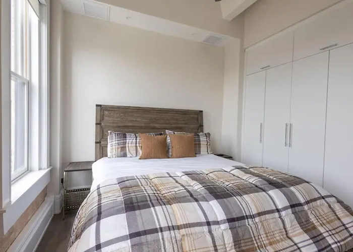 Aparthotel The Brent Lofts Pensacola