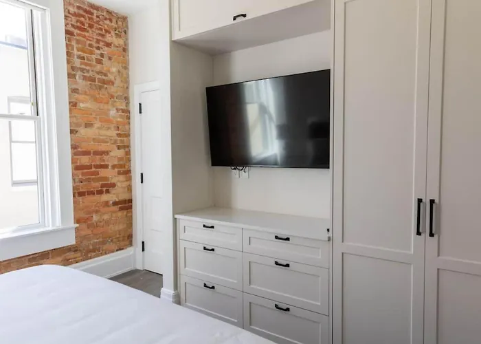 The Brent Lofts Aparthotel