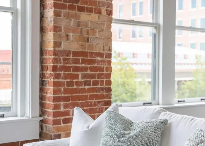 The Brent Lofts Aparthotel