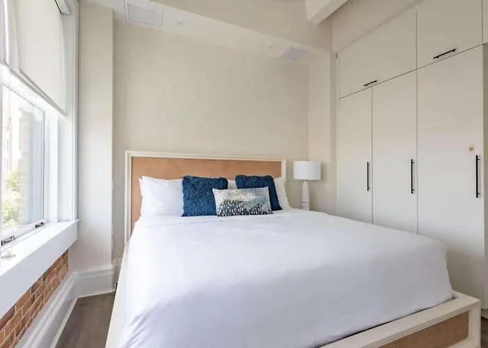 Aparthotel The Brent Lofts Pensacola